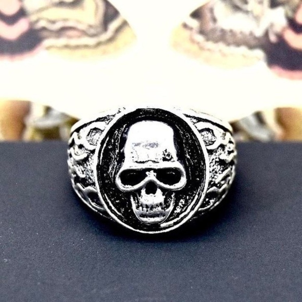 Statement Skull Signet Ring